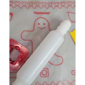 Vintage Christmas Tupperware Toys Gingerbread Play Baking Set 1979 Partial Set